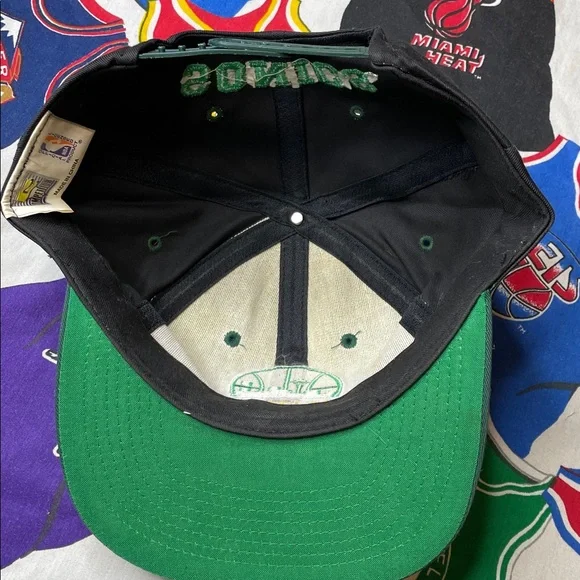 Vintage NBA Seattle SuperSonics SnapBack Hat - Picture 5 of 6